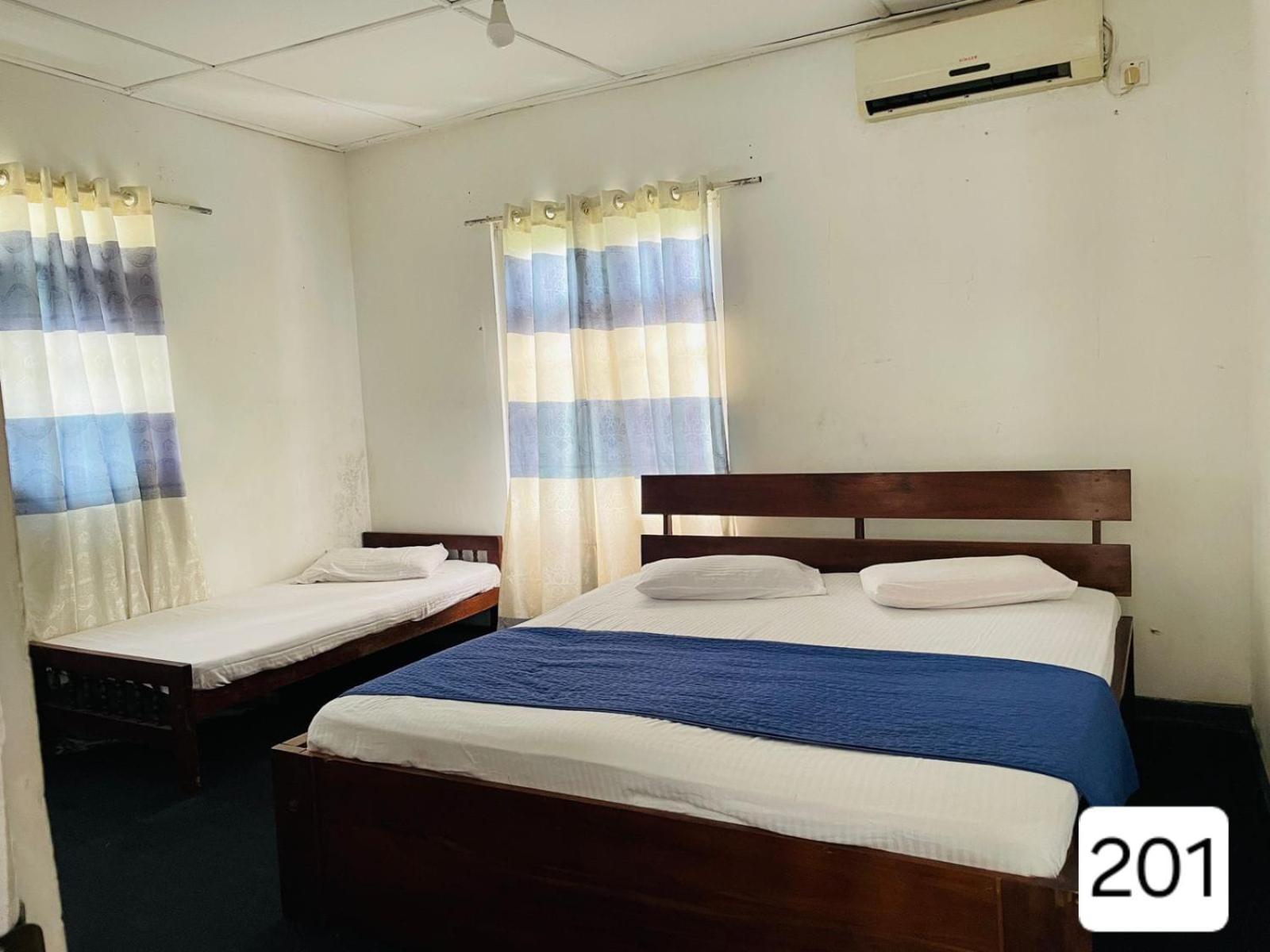 Sky Beam Hotel Kandy Ruang foto